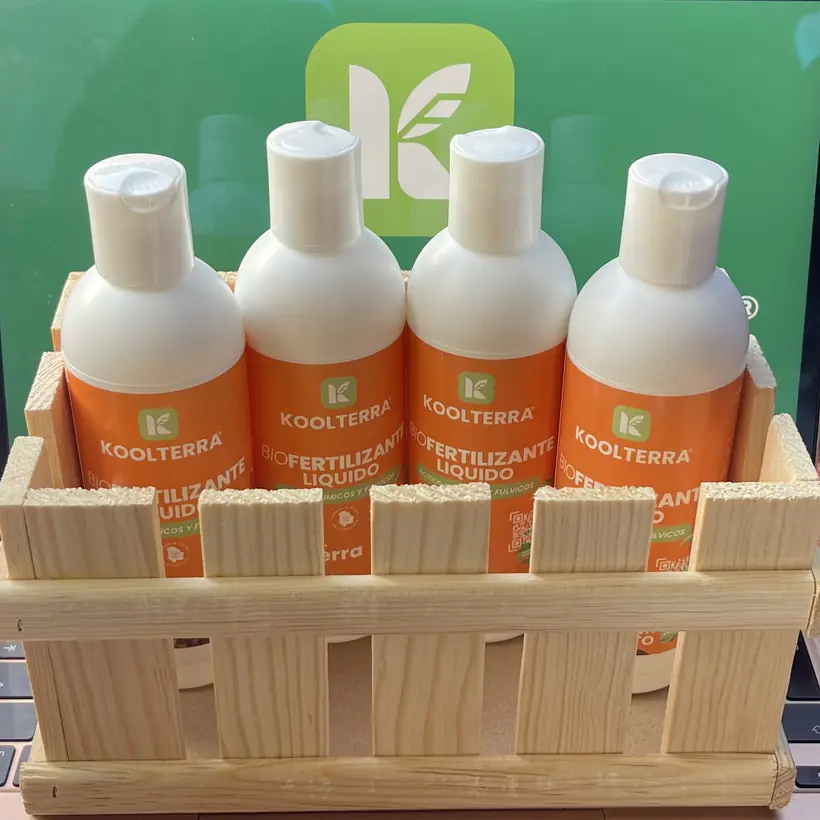 Frasco de 200 ml de mejorador de suelo Koolterra para plantas de casa